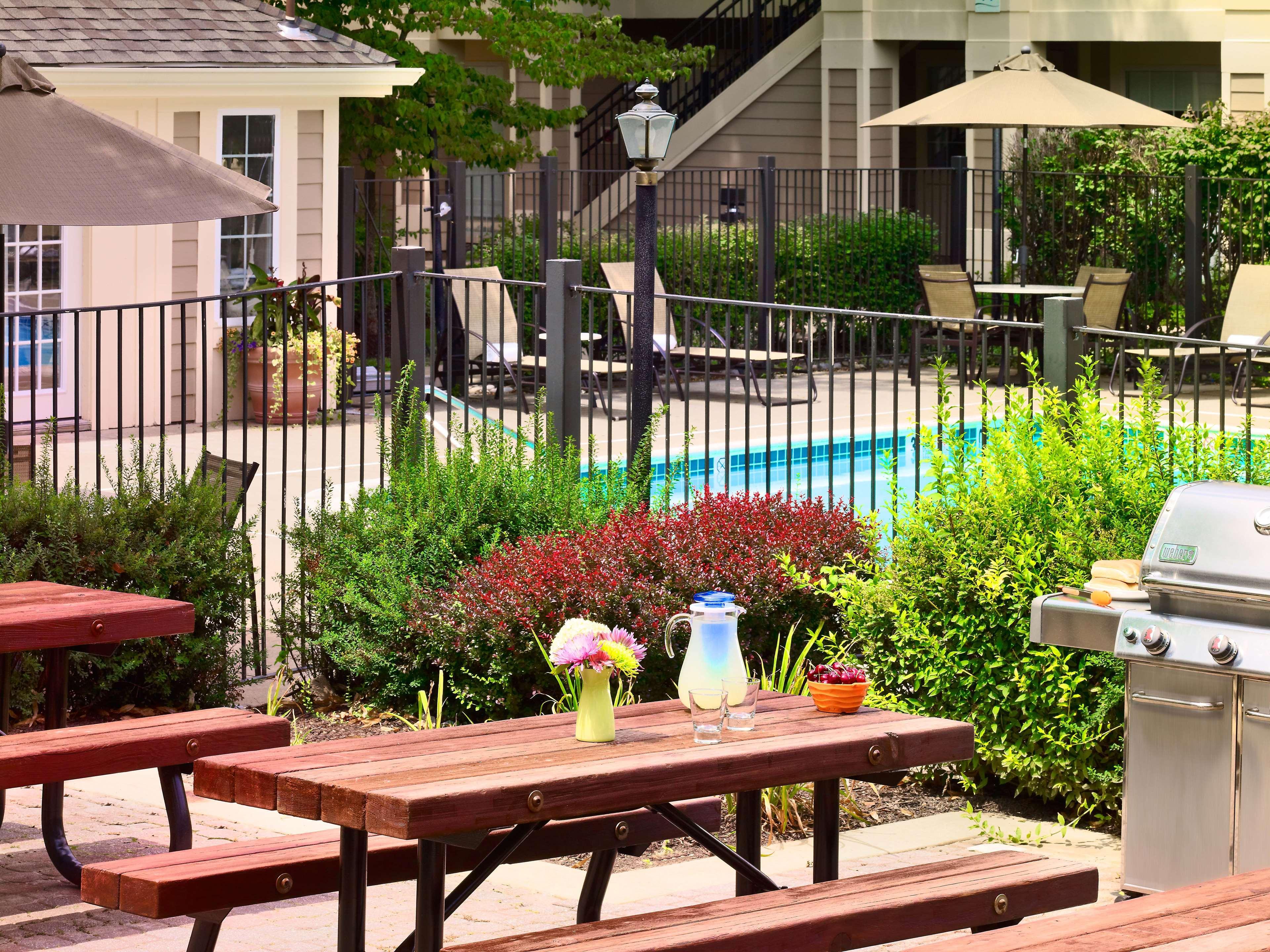 Sonesta Es Suites Somerset Exterior foto